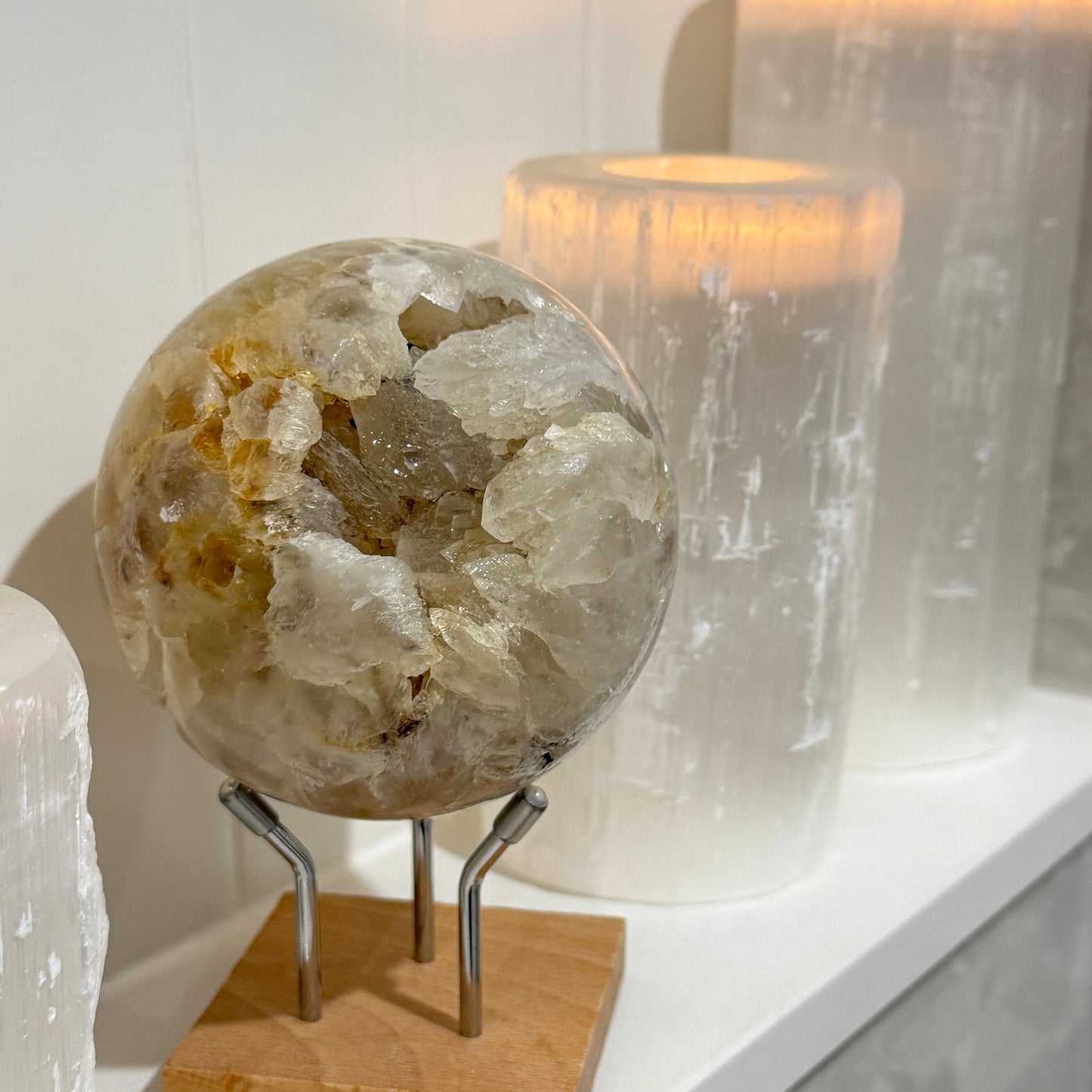Druzy Agate sphere 1.2 kilo