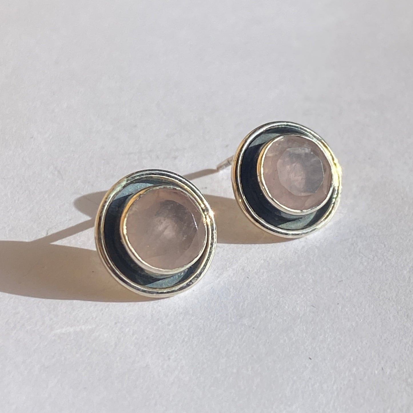 Silver studs design 8 different stones