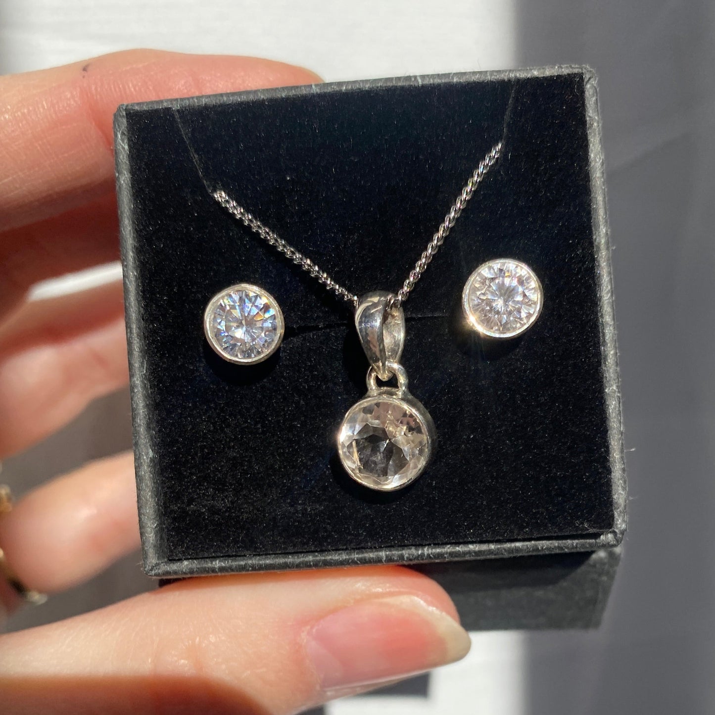 Crystal set, studs and pendant