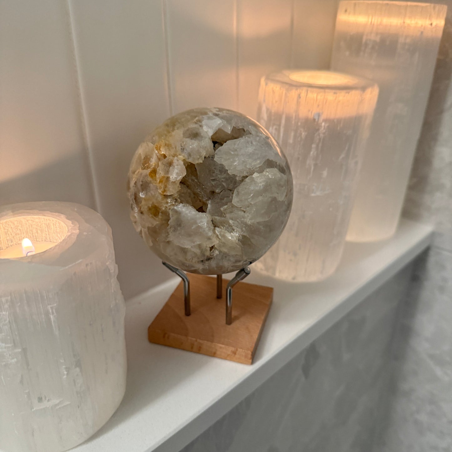 Druzy Agate sphere 1.2 kilo