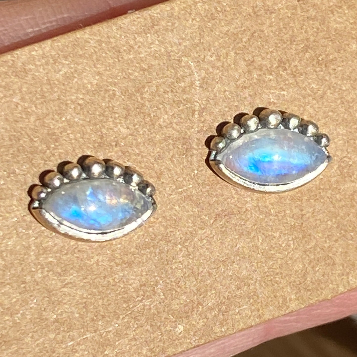 Moonstones studs oval