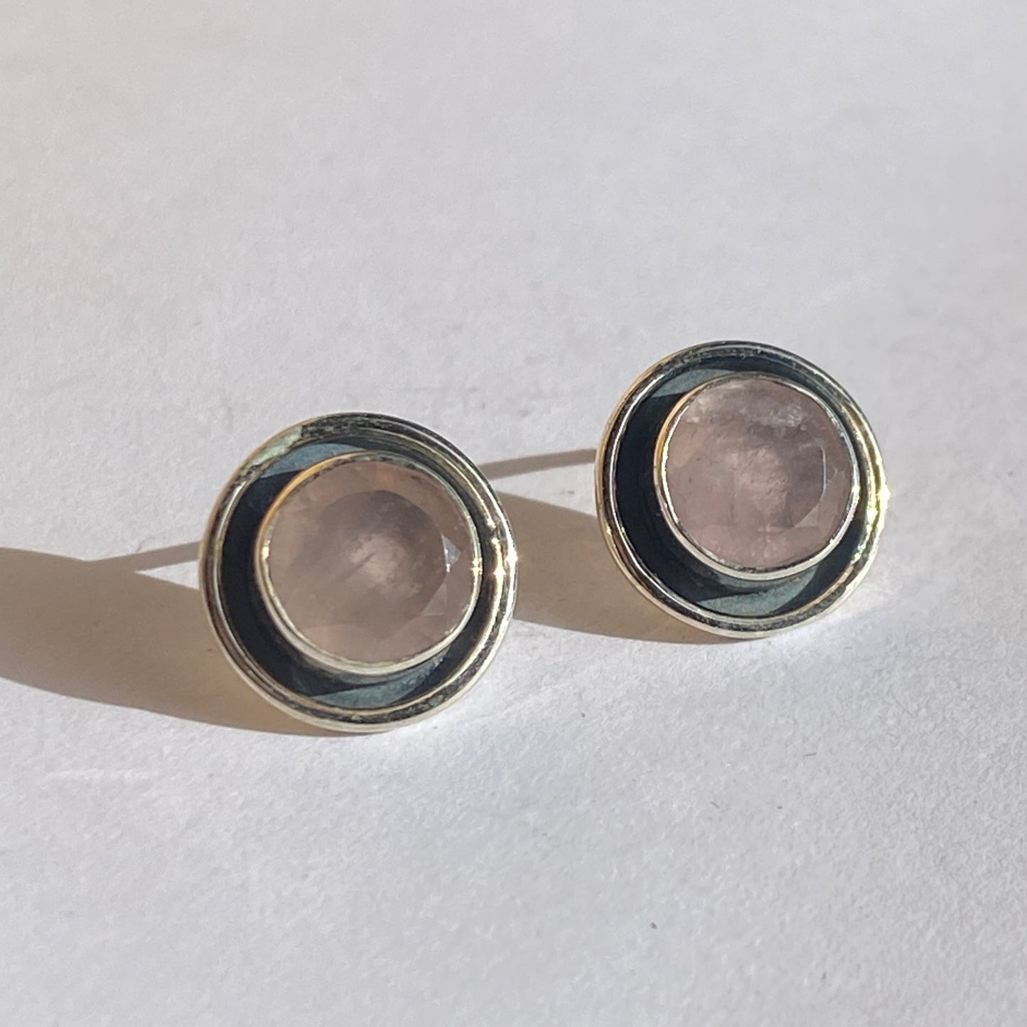 Silver studs design 8 different stones
