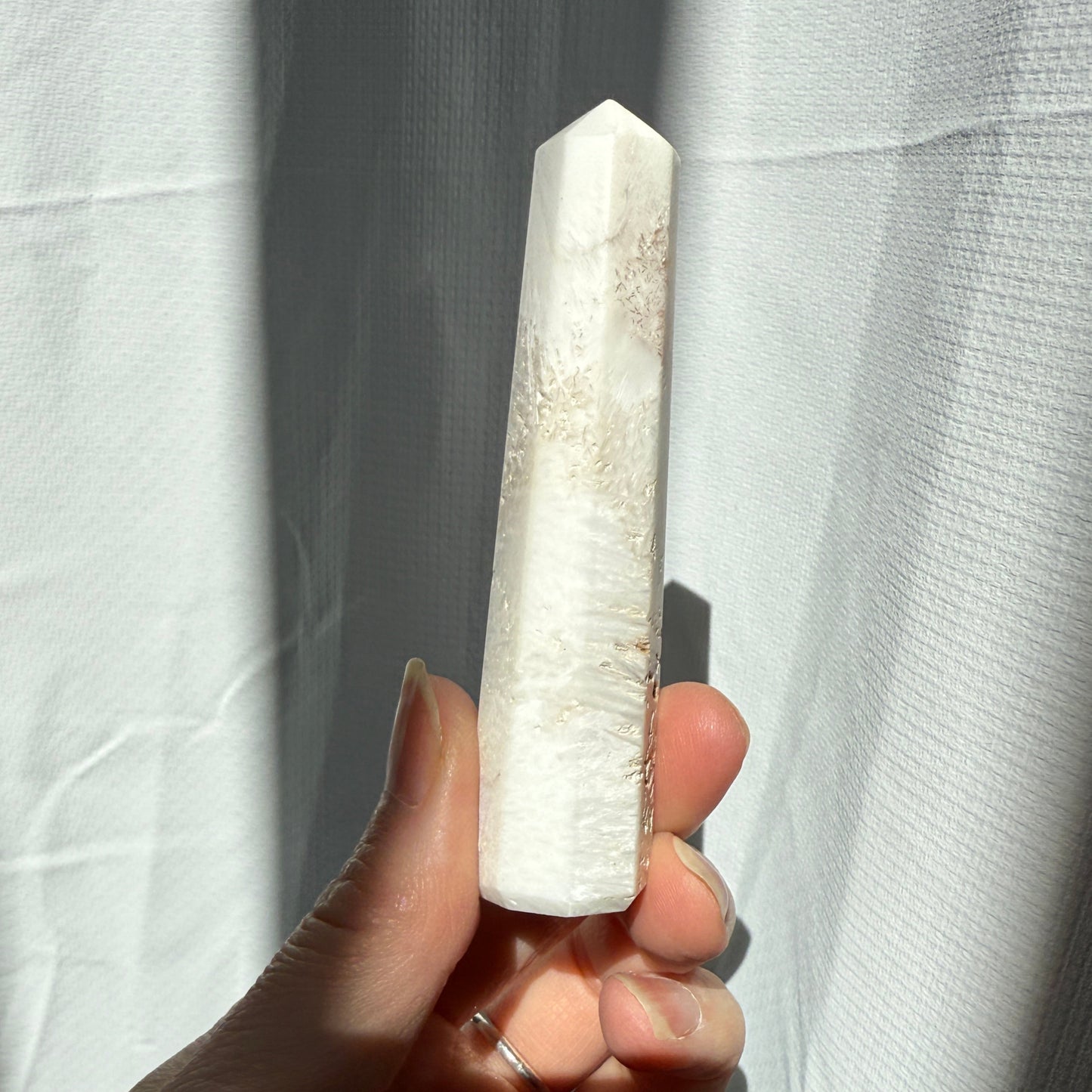 scolecite Tower 9cm