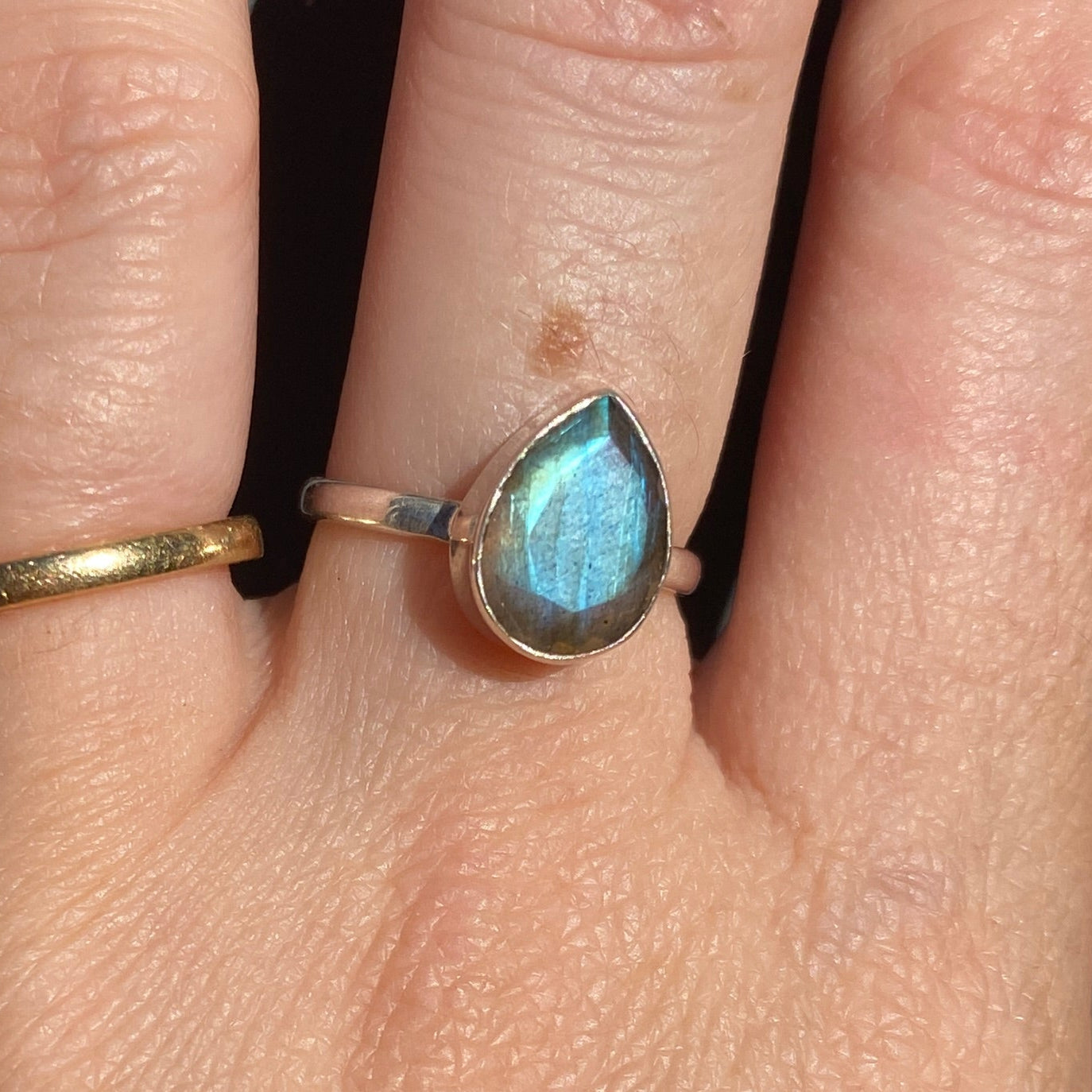 Labradorite blue fire tear drop ring