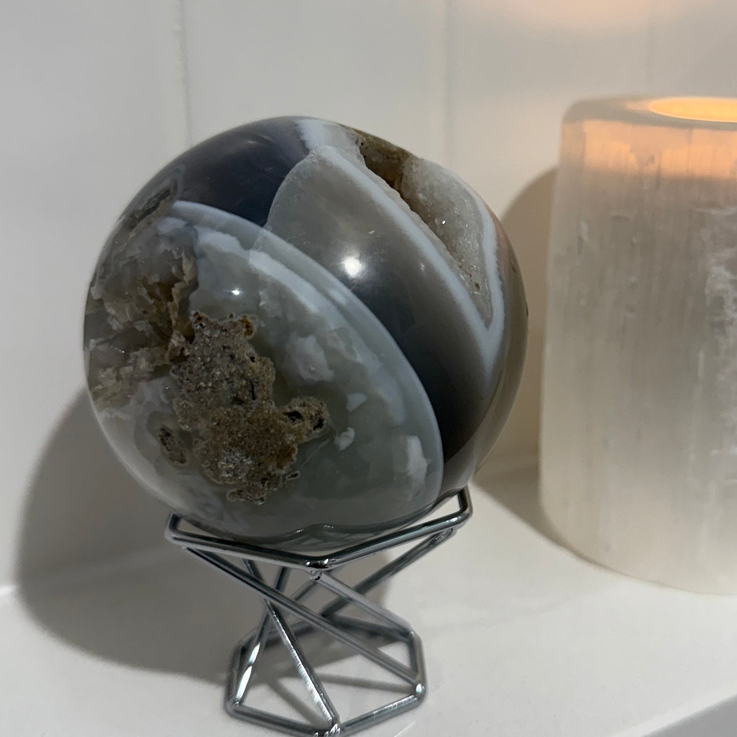 Agate Druzy sphere 580grams