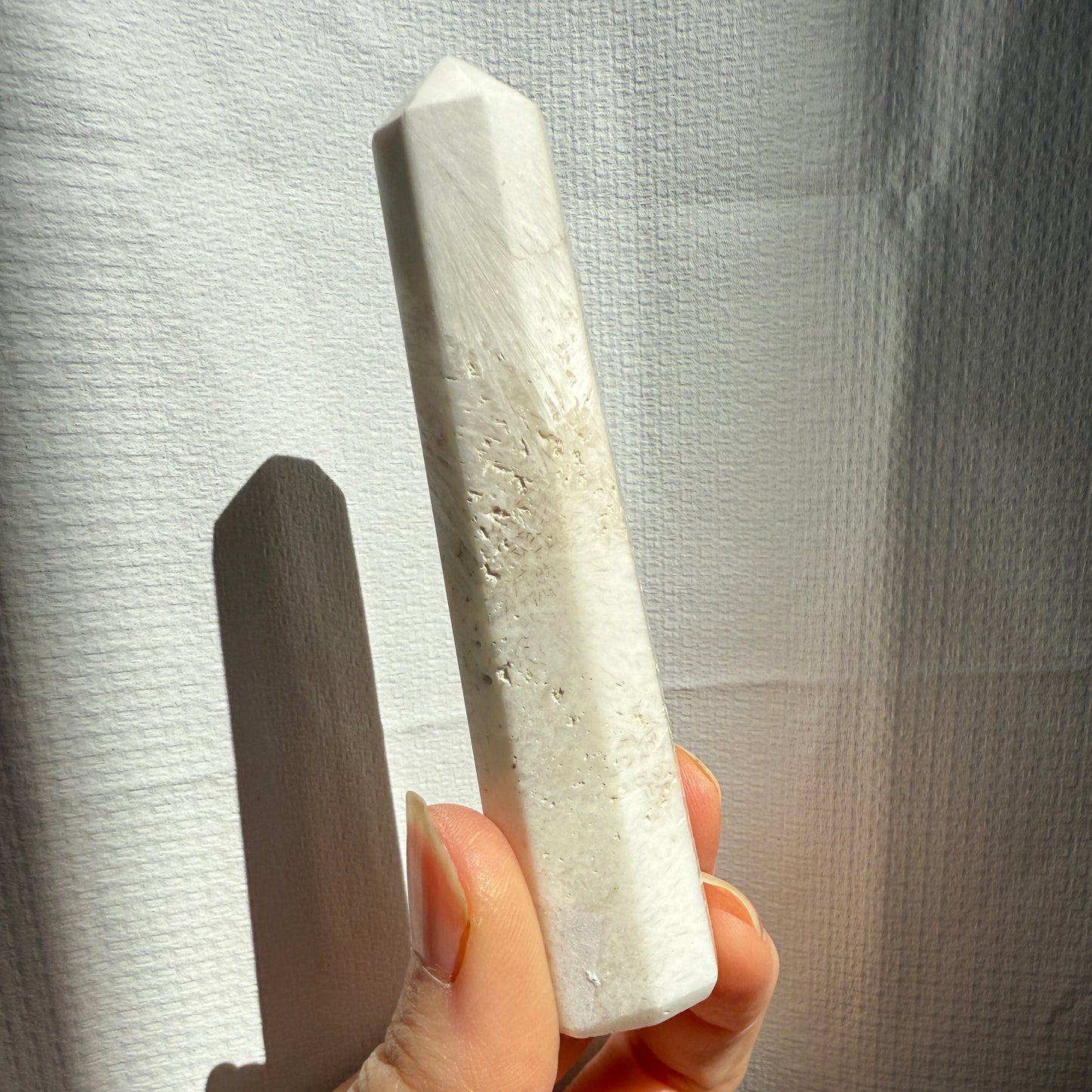 scolecite Tower 9cm