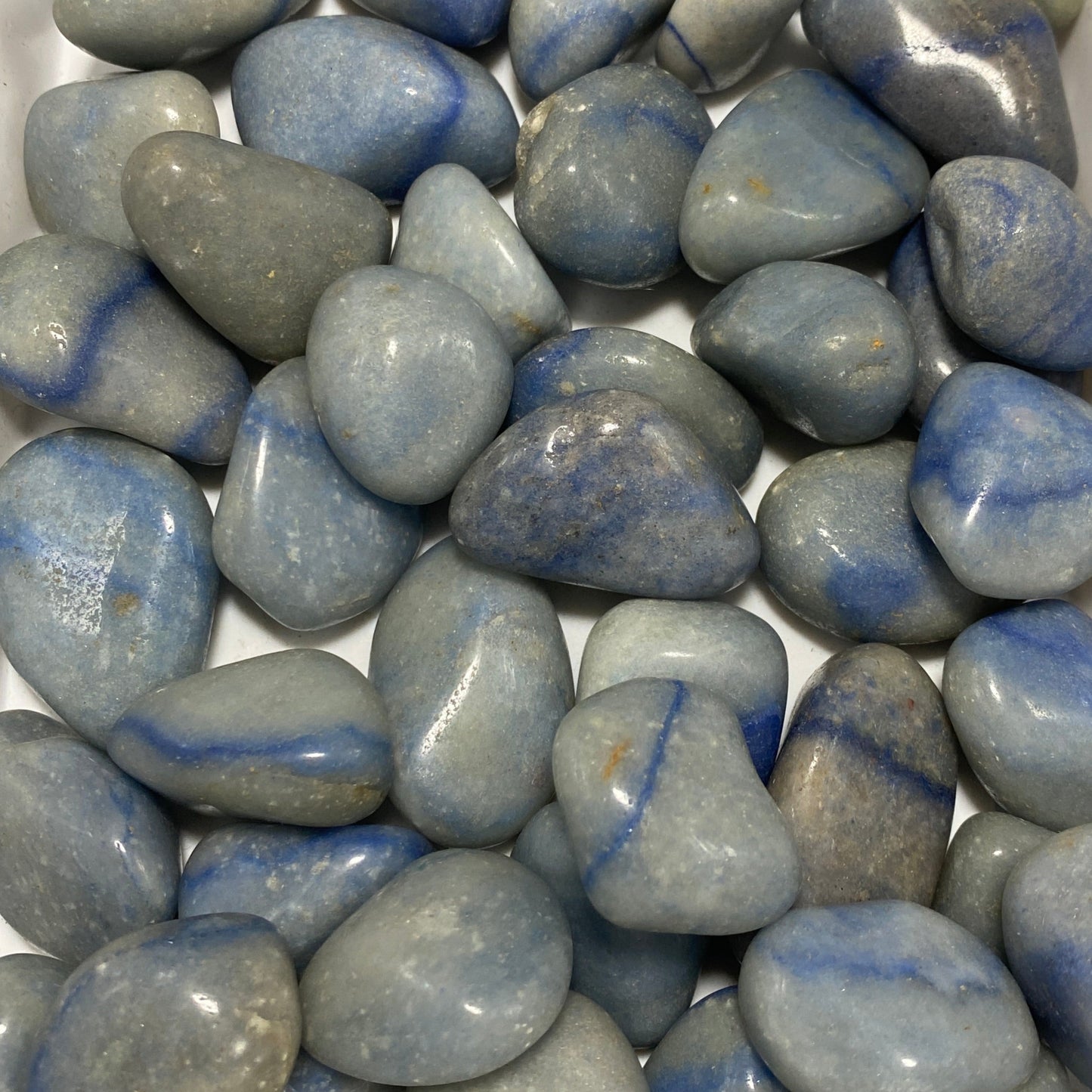 Tumbled blue quartz