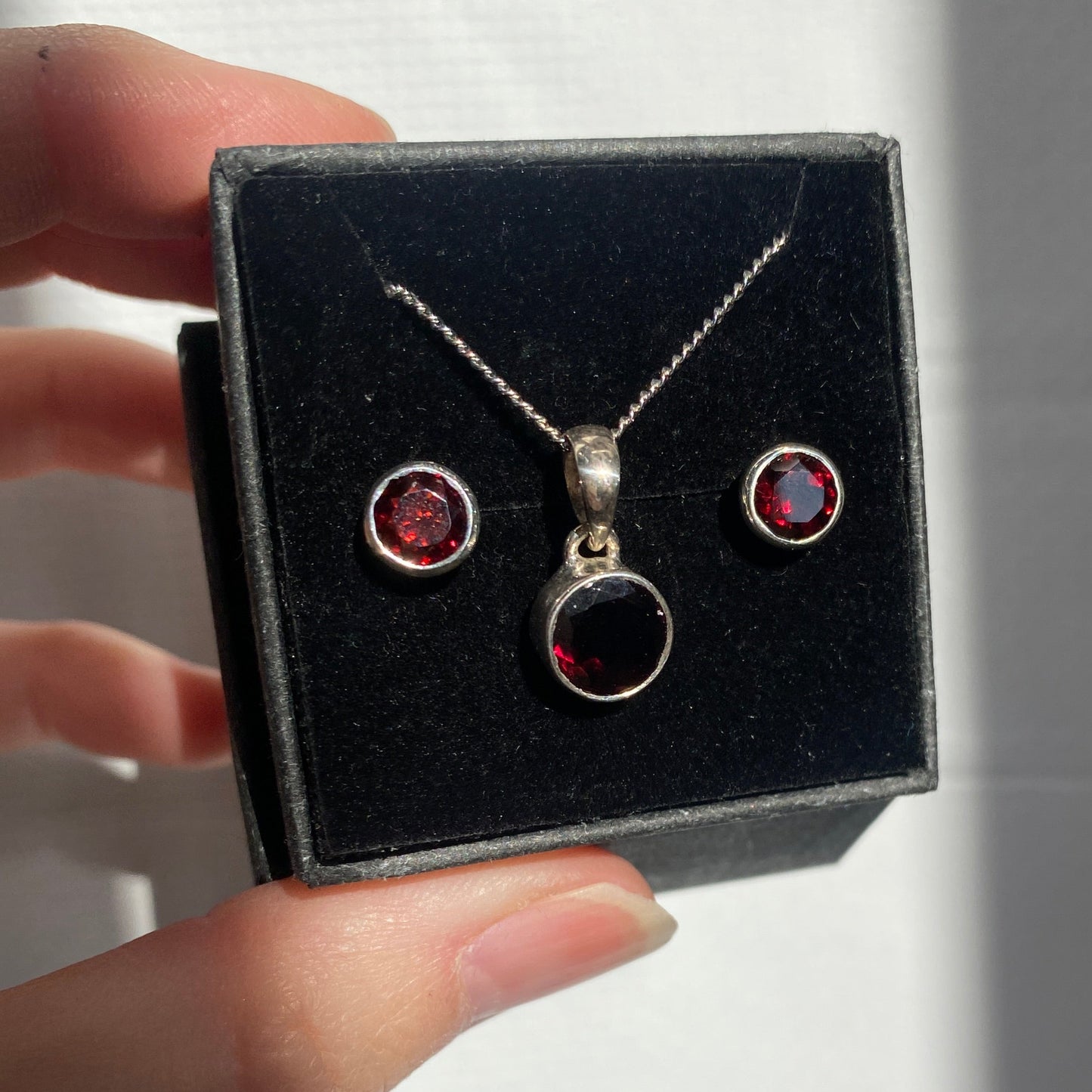 Garnet set, studs and pendant