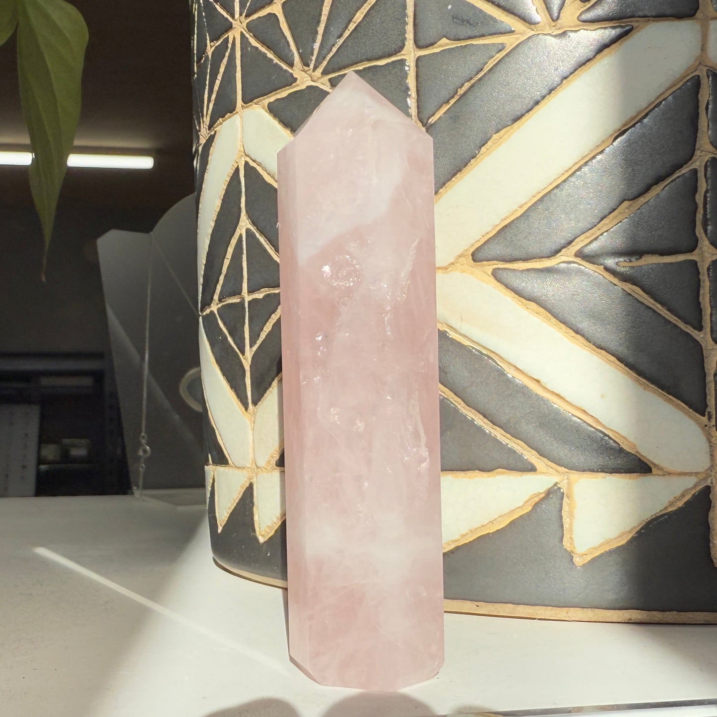 Rose quartz tower 10cm