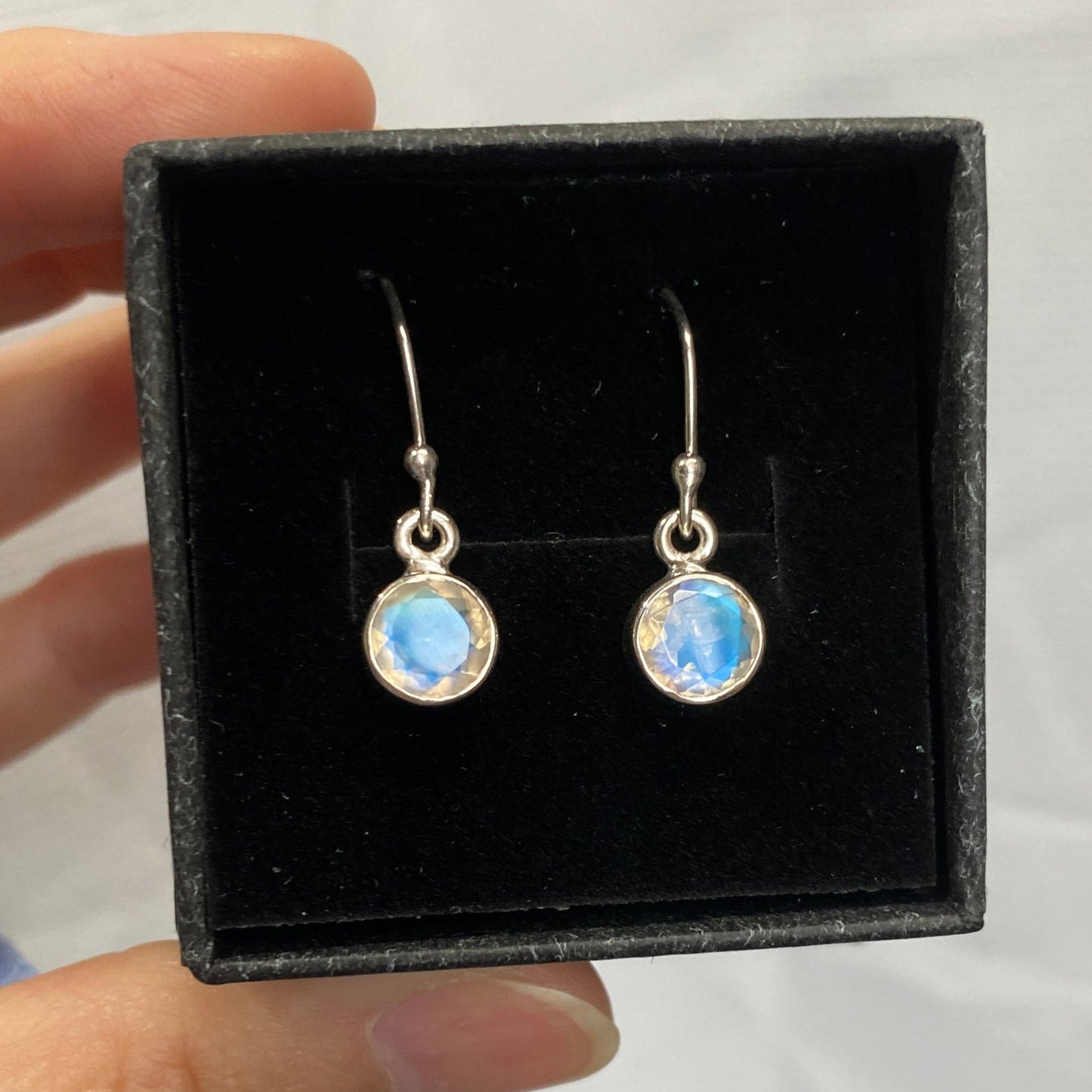 Moonstone drop sterling silver 8mm