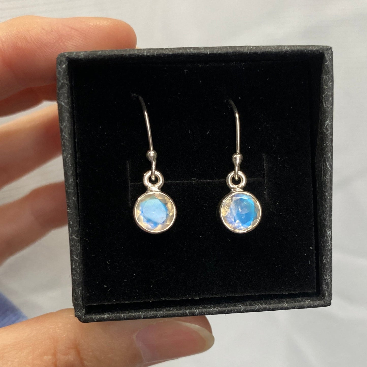 Moonstone drop sterling silver 8mm