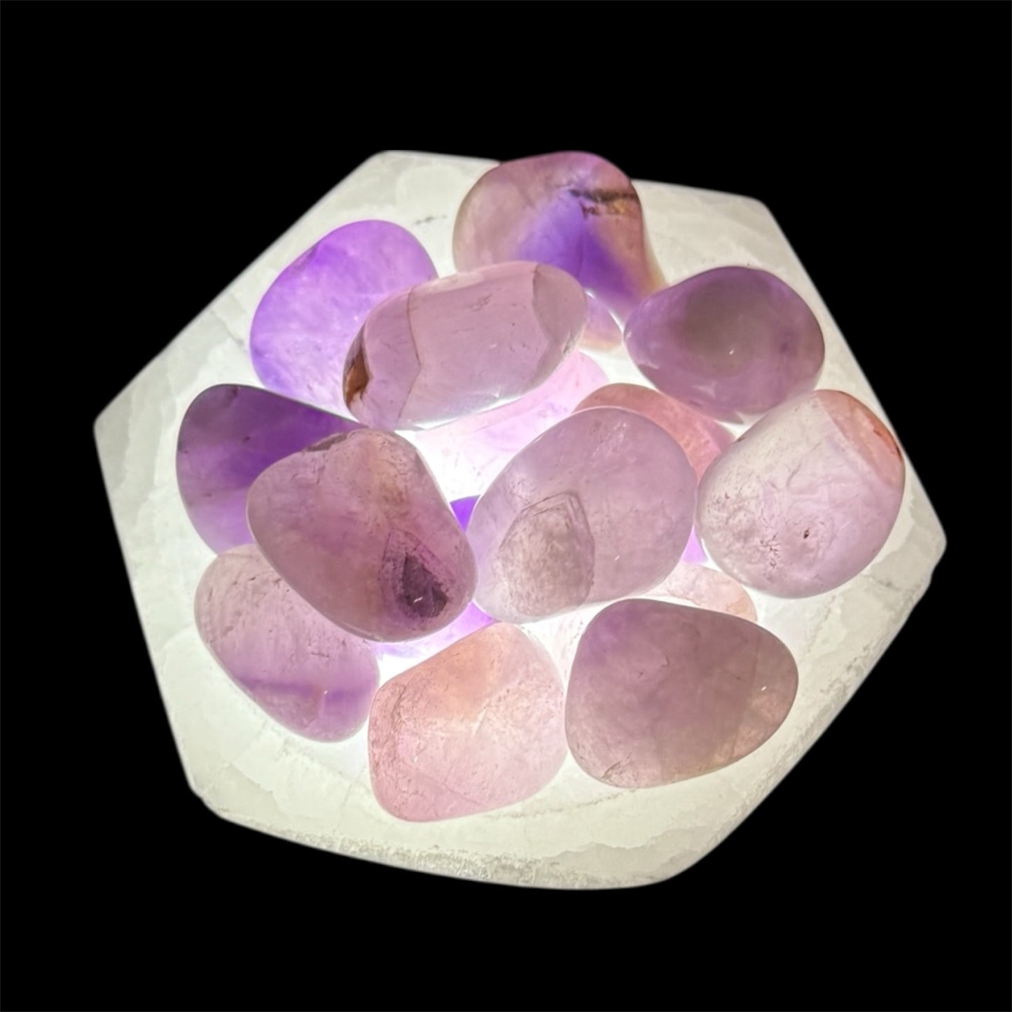 Tumbled amethyst lamp in hexagon selenite bowl white light