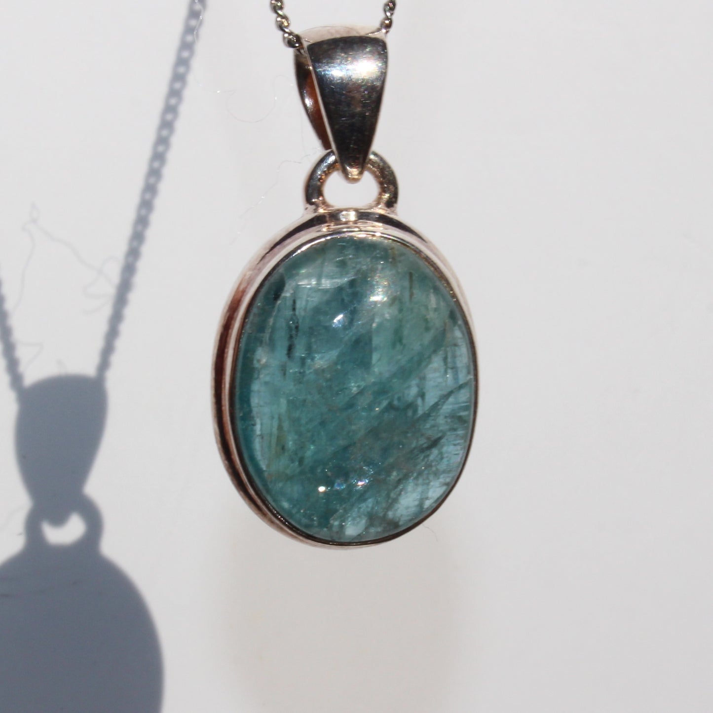 Kyanite sterling silver pendant 20mm x15mm