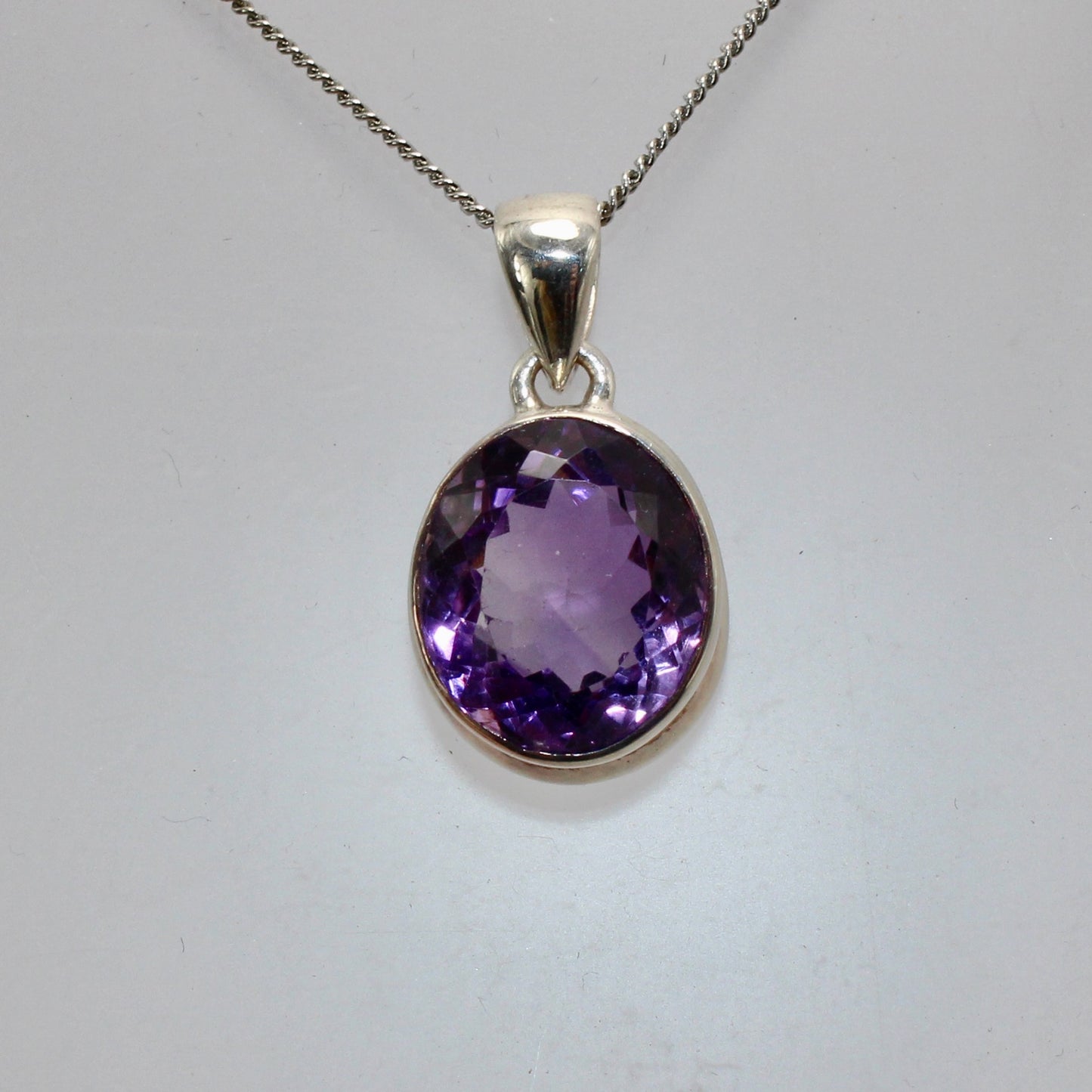 High grade amethyst pendant in sterling silver