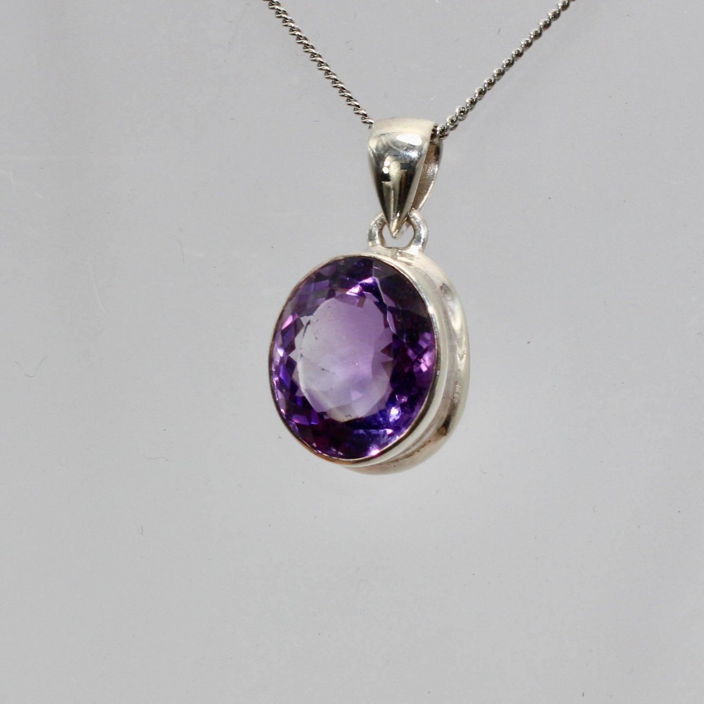 High grade amethyst pendant in sterling silver