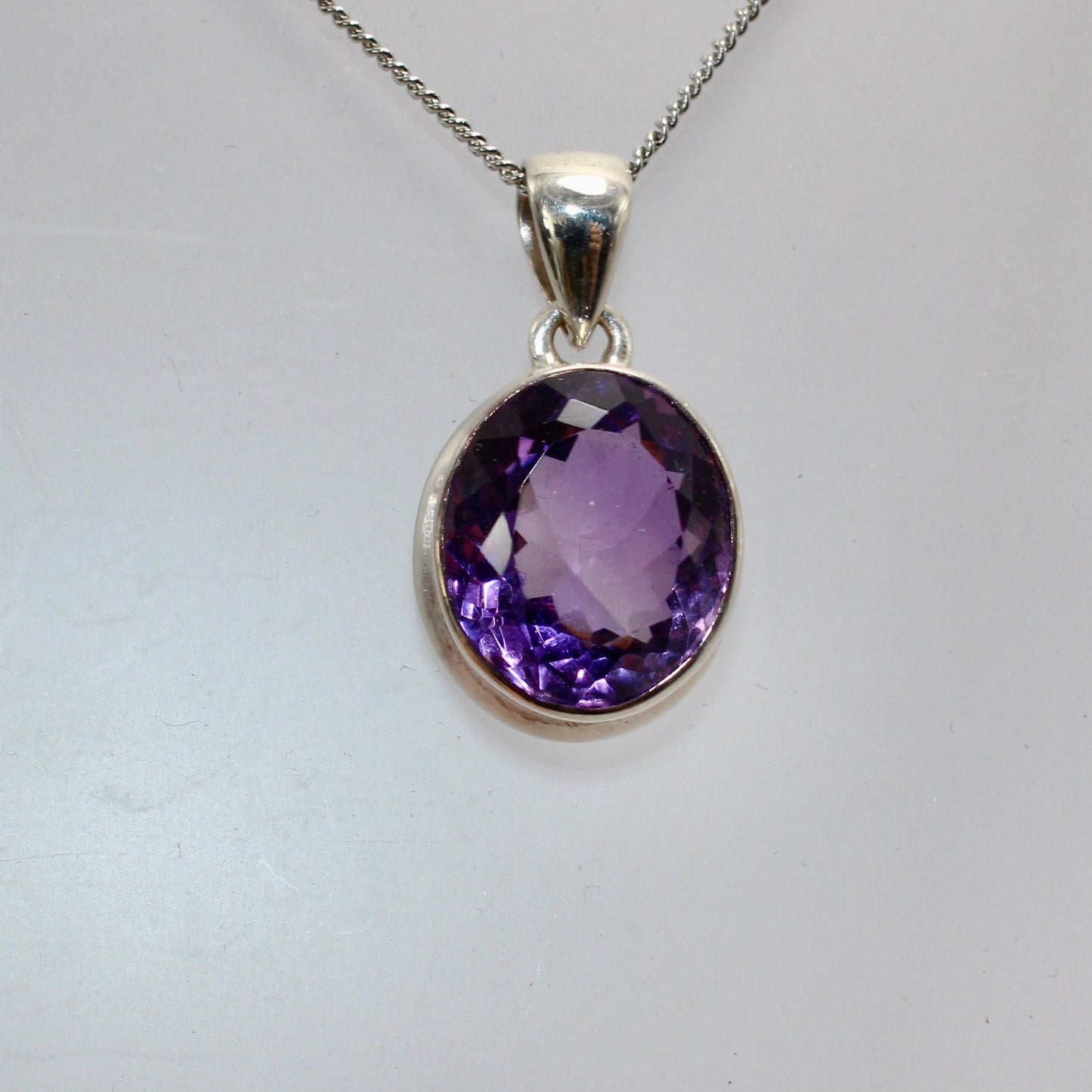 High grade amethyst pendant in sterling silver