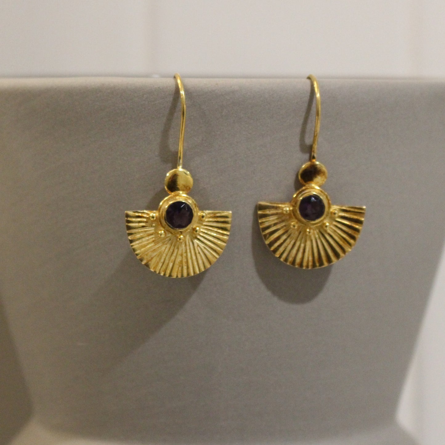 Gold amethyst fan earrings