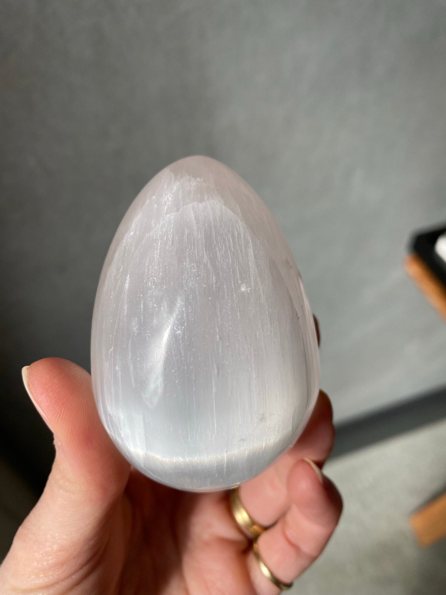 Selenite egg