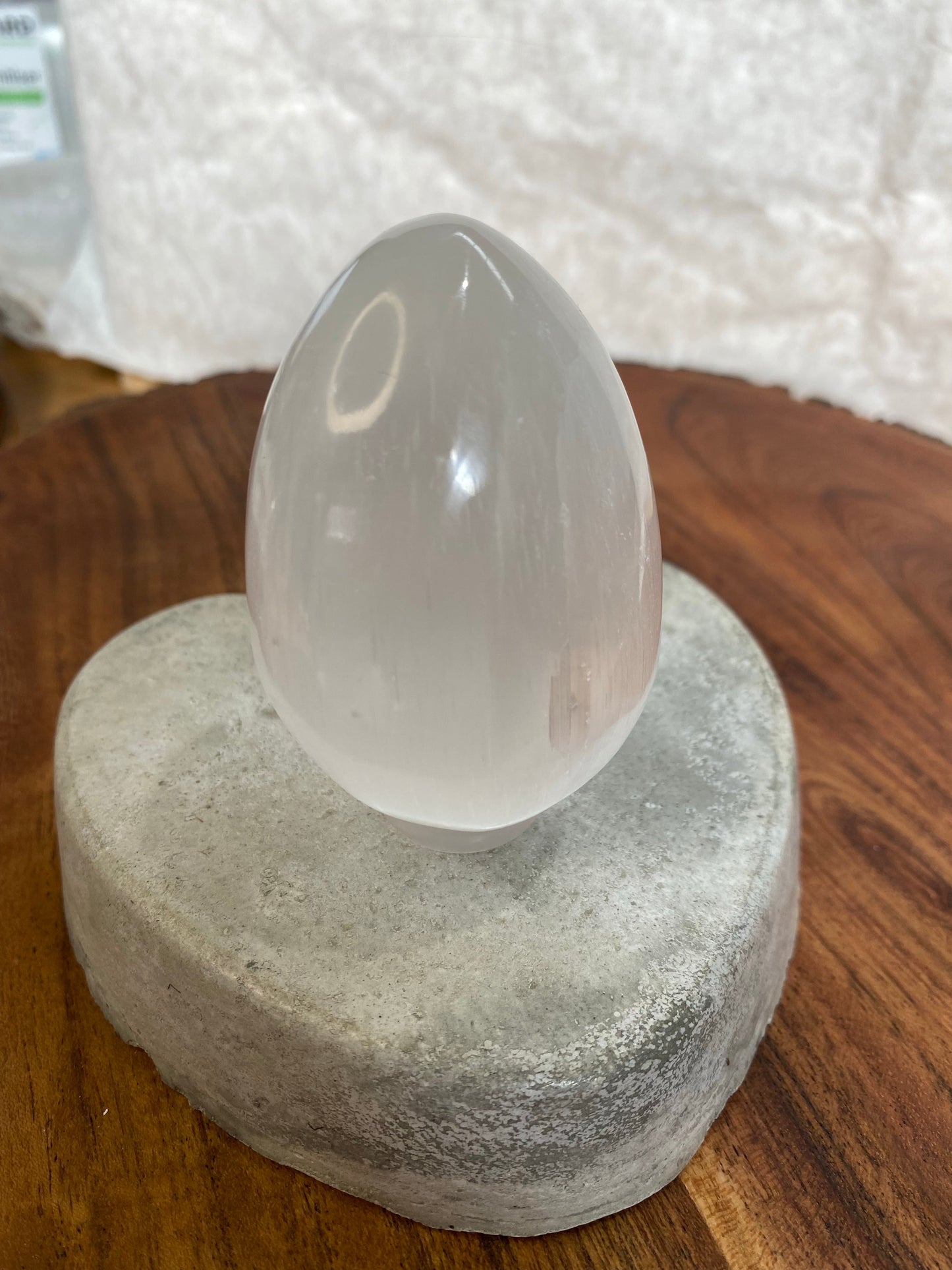 Selenite egg