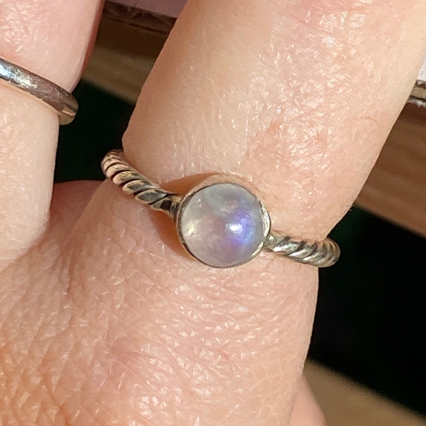 Moonstone 6mm sterling silver twisted band ring size 5.5US