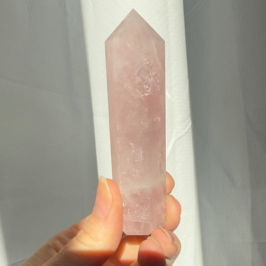 Rose quartz tower 10cm