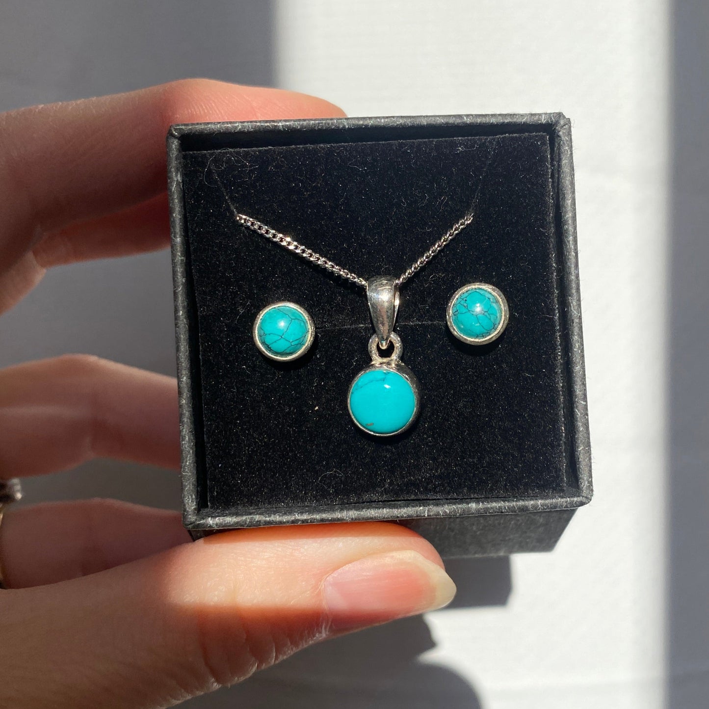 Turquoise set, studs and pendant
