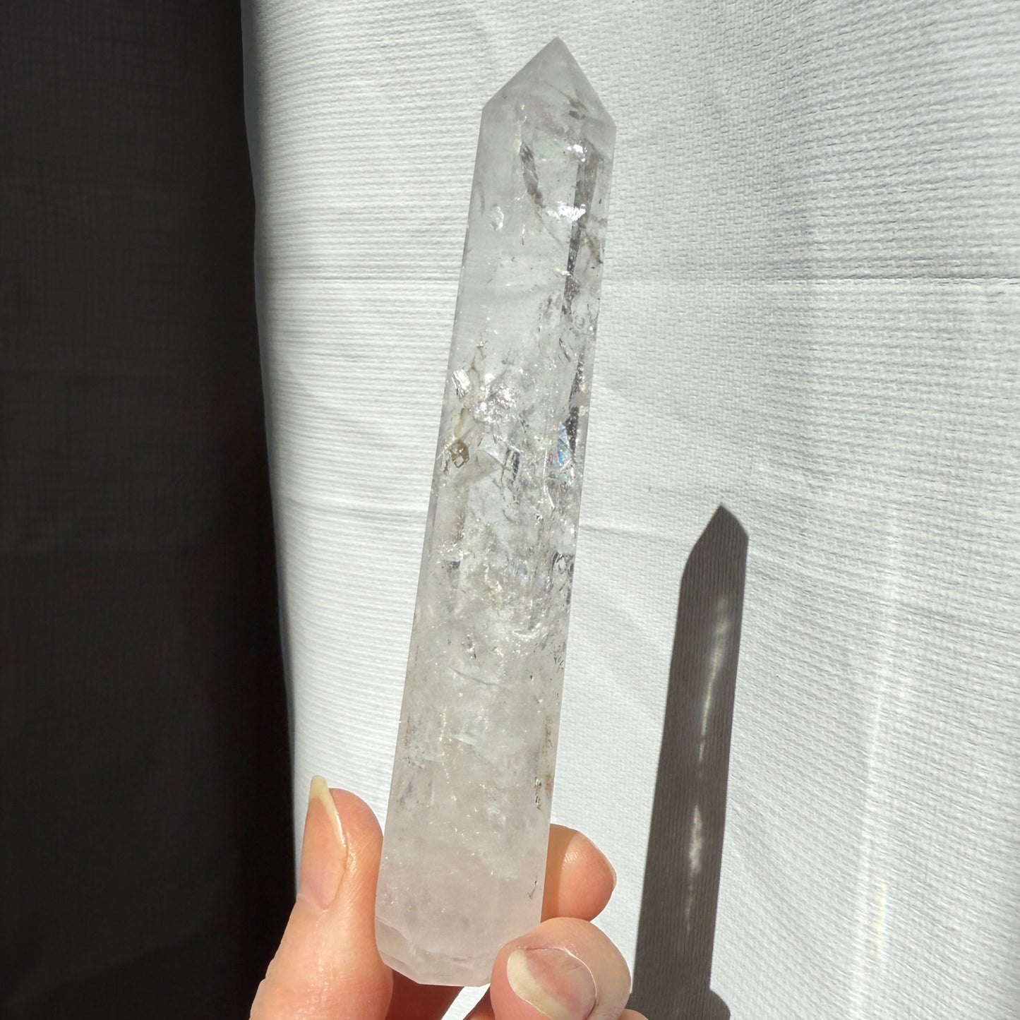 Clear quartz tower 11.5cm rainbow reflections