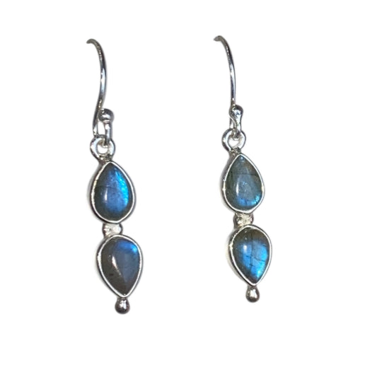 Labradorite sterling silver earring blue fire