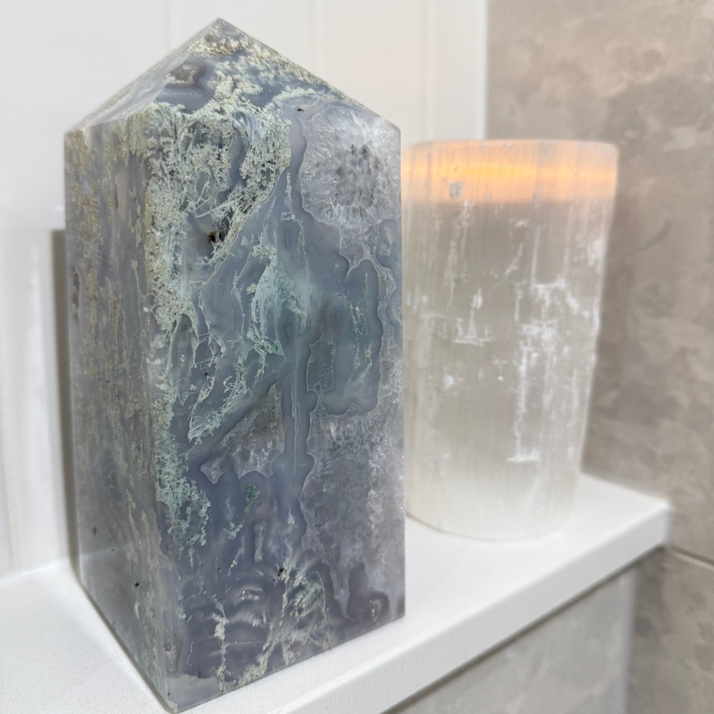 Large Moss Agate tower 2.3 kilos
