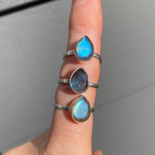 Labradorite blue fire tear drop ring