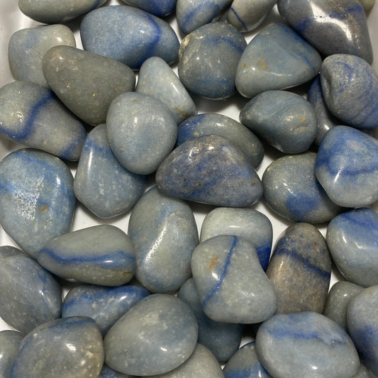 Tumbled blue quartz