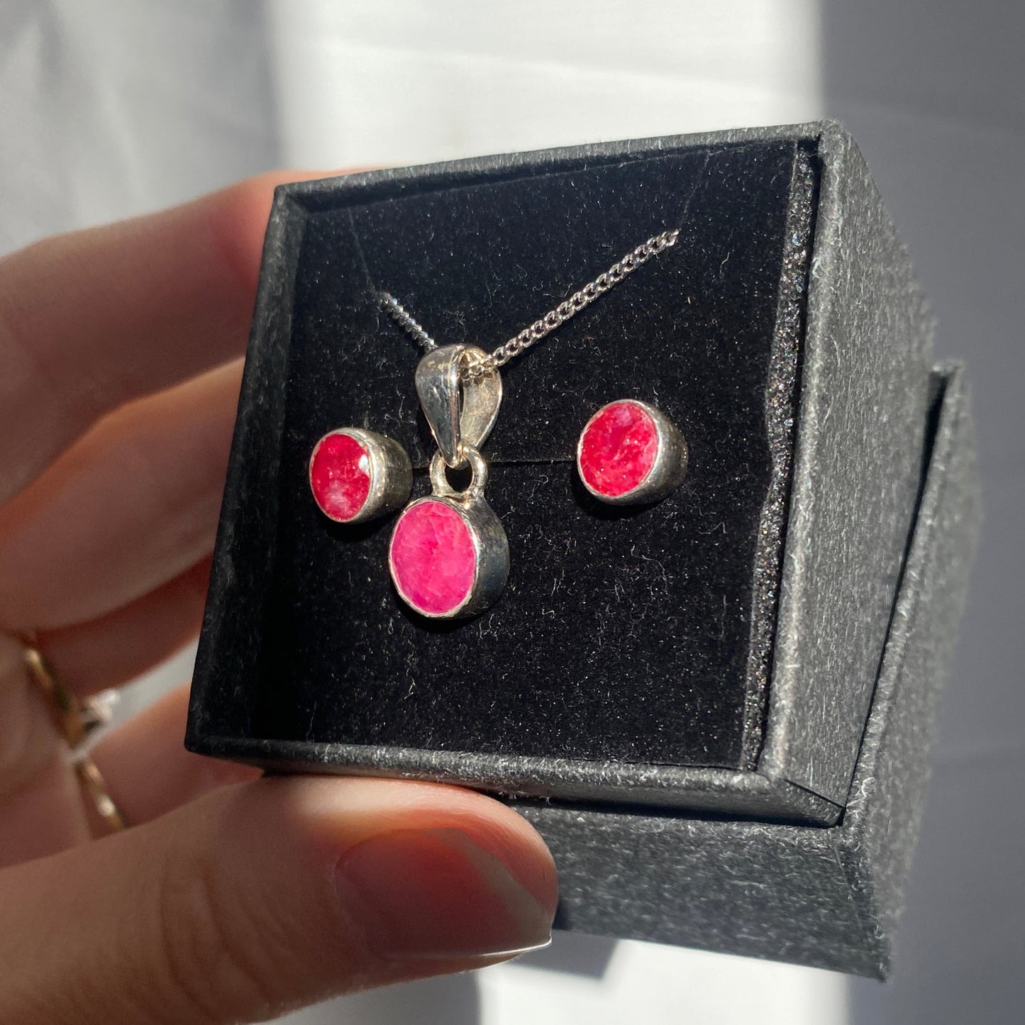 Ruby set, studs and pendant