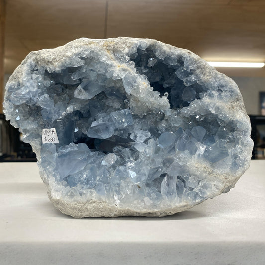 Celestite high grade geode 2.9 kilo