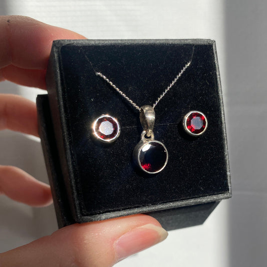 Garnet set, studs and pendant