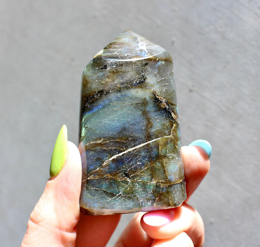 Labradorite Tower 7cm
