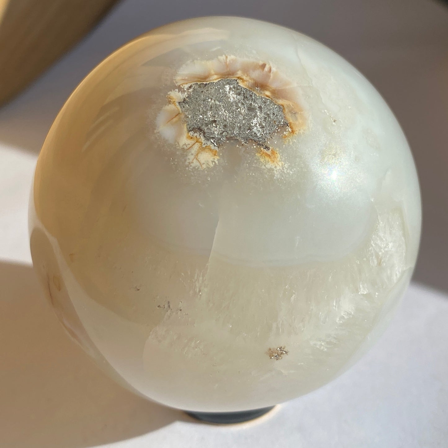 Agate druzy Geode creamy white 6cm